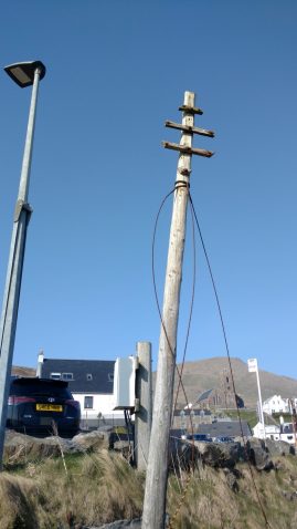 The business end of redundant pole at Castlebay, Barra. Opp Kisimul Castle